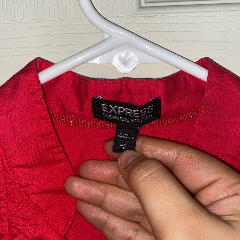 Express blouse pink color
